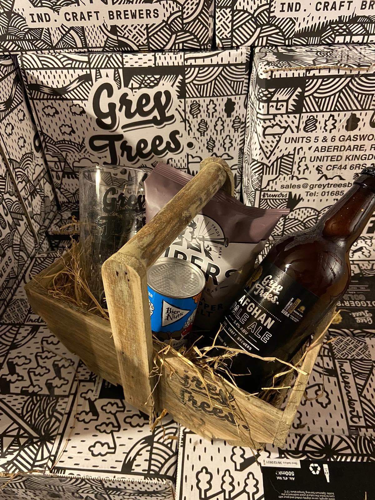 Grey Trees Small Valentines Love Trug
