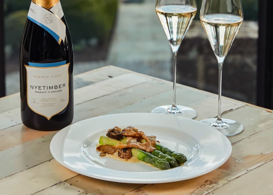 Sparkling Pairings with Steven Edwards: Asparagus, Brown Butter Hollandaise & Wild Mushrooms