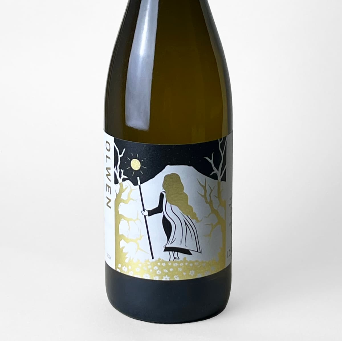 Olwen 25 – Solaris White Wine