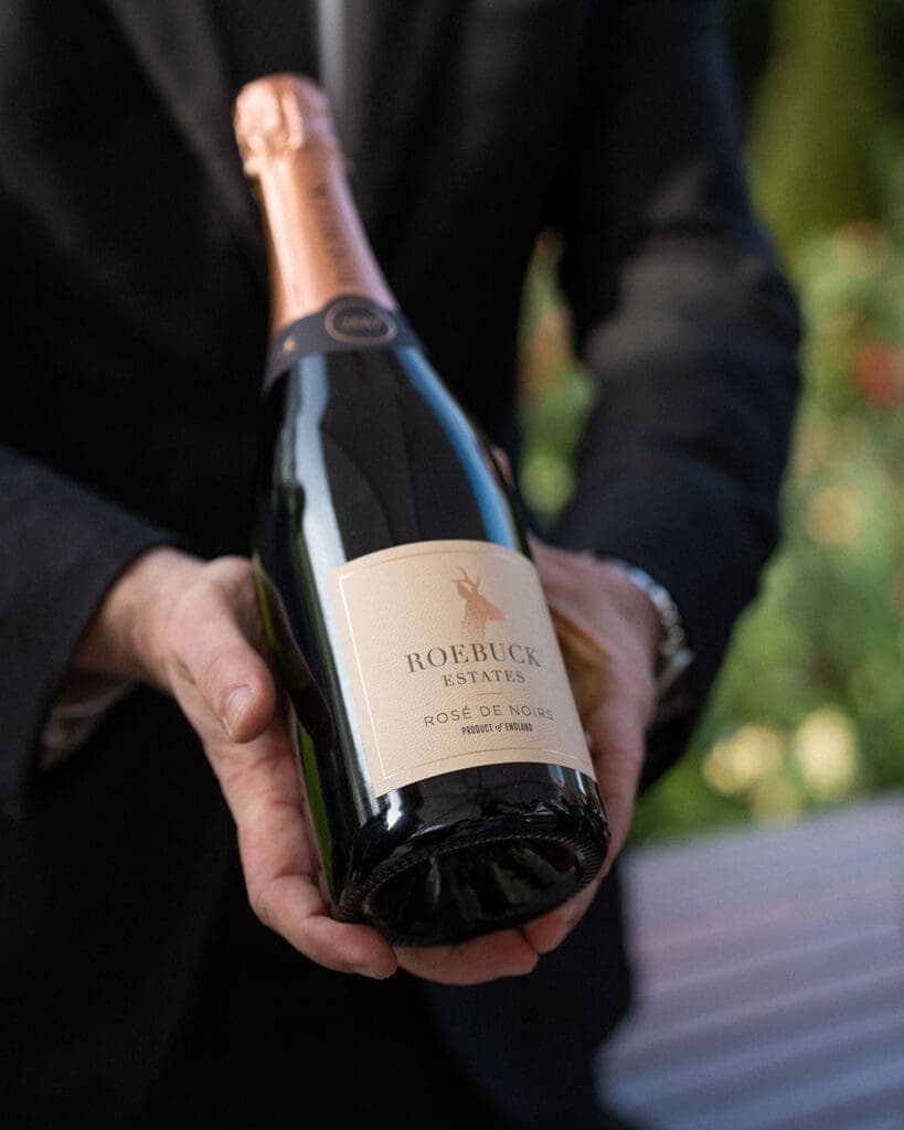 How Much Wine Do I Need For My Wedding?